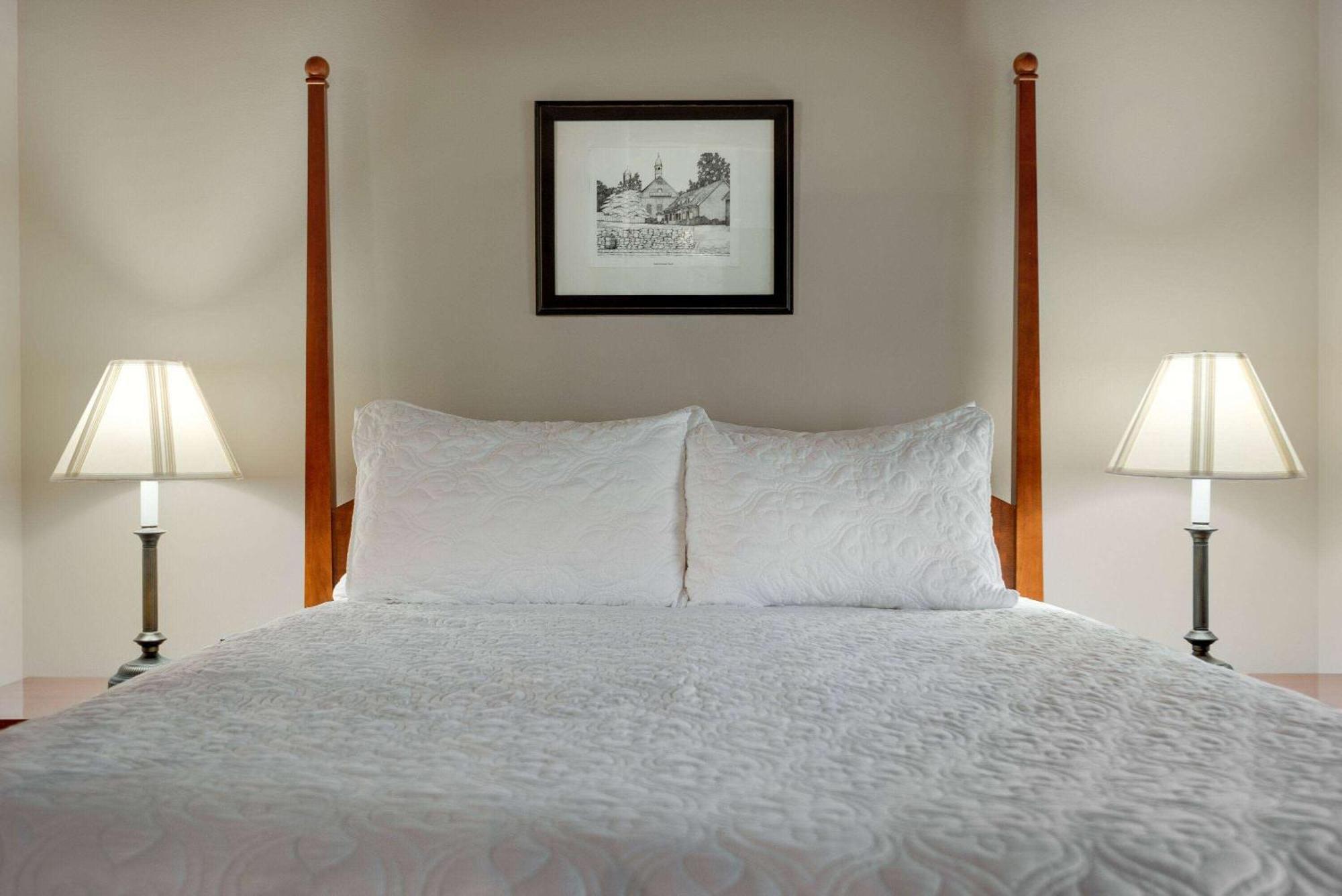 The Historic Brookstown Inn, Trademark Collection By Wyndham Winston-Salem Exterior photo