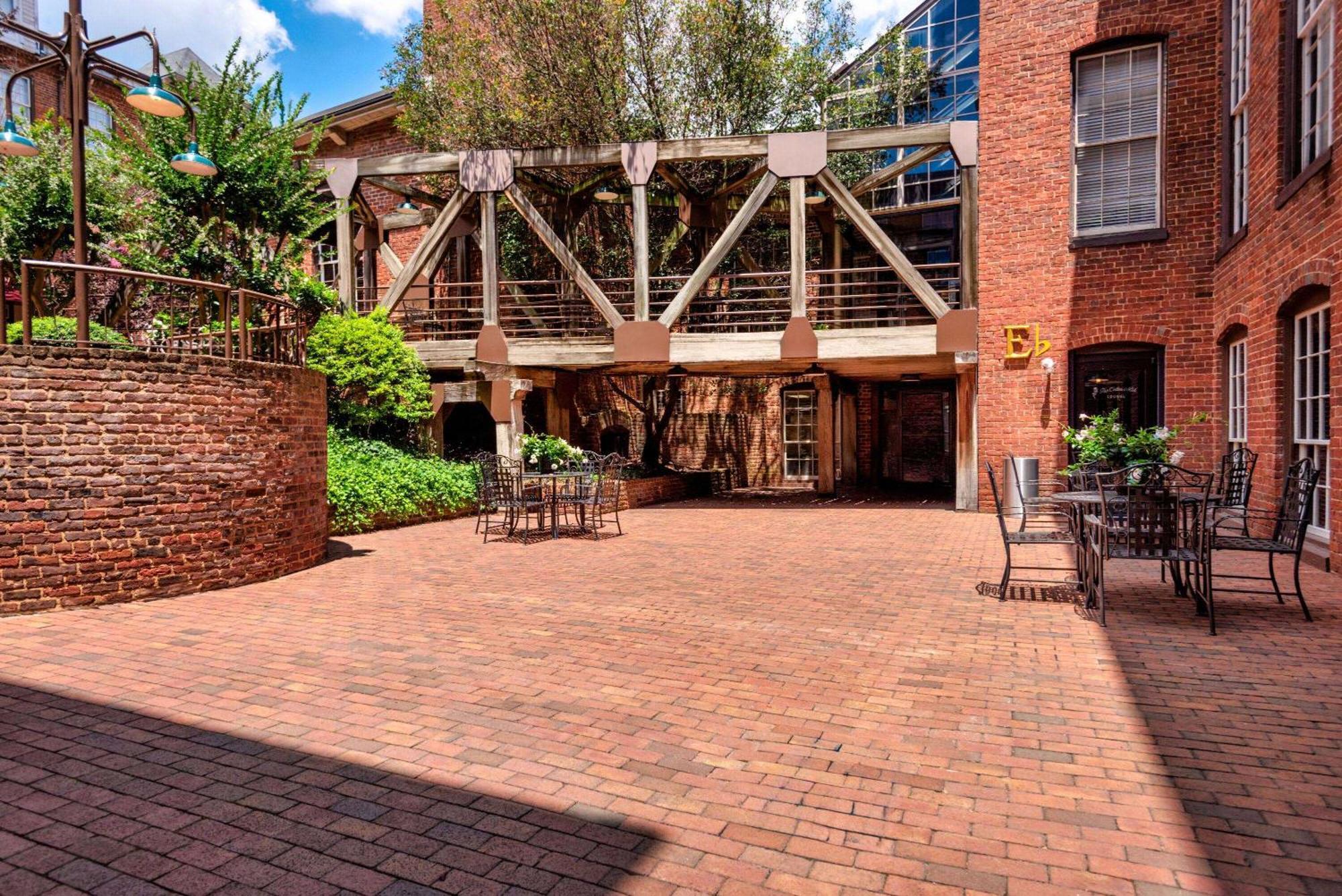 The Historic Brookstown Inn, Trademark Collection By Wyndham Winston-Salem Exterior photo
