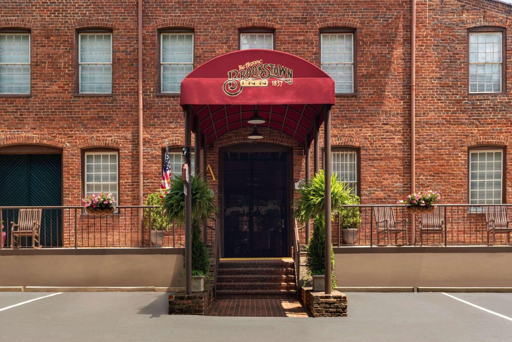 The Historic Brookstown Inn, Trademark Collection By Wyndham Winston-Salem Exterior photo